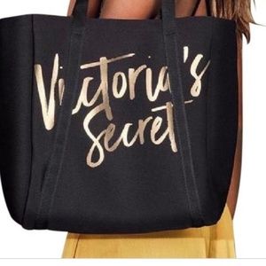 VICTORIA SECRET/ never opened/used insulated tote